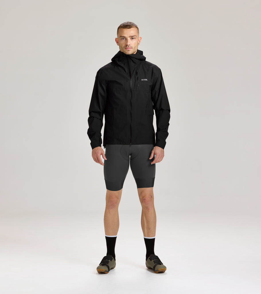 detailslider_LeCol_AW25_mens_a