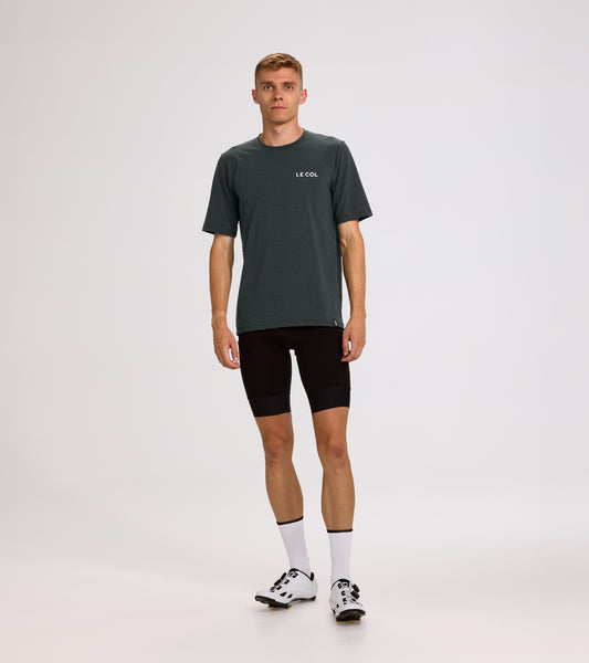 detailslider_LeCol_SS25_mens_a